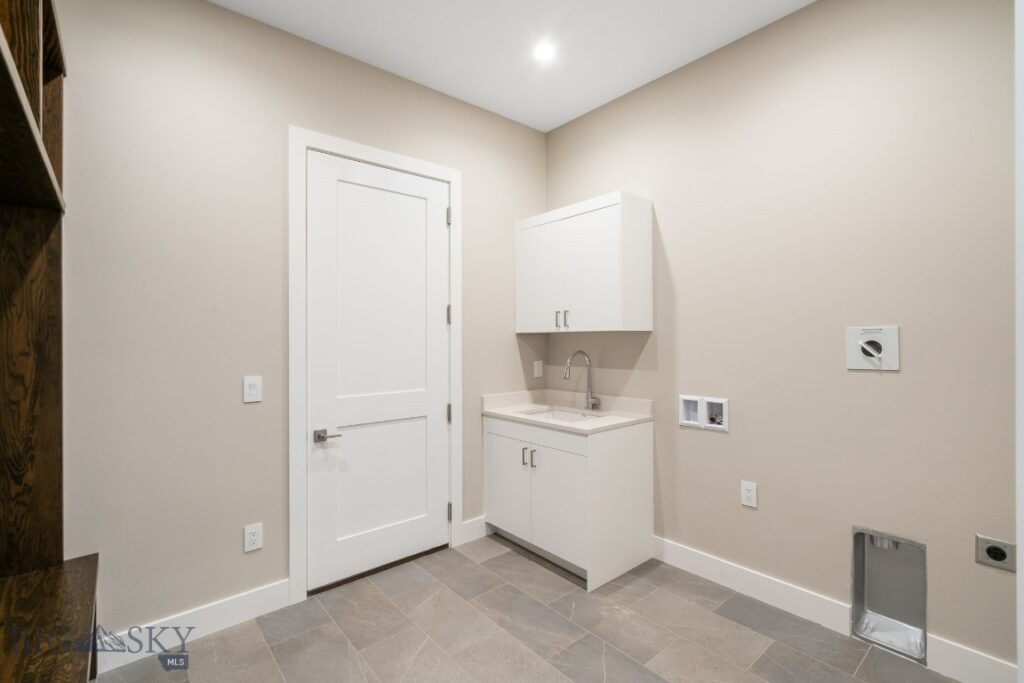 123 Creekbank Loop, Bozeman MT 59718