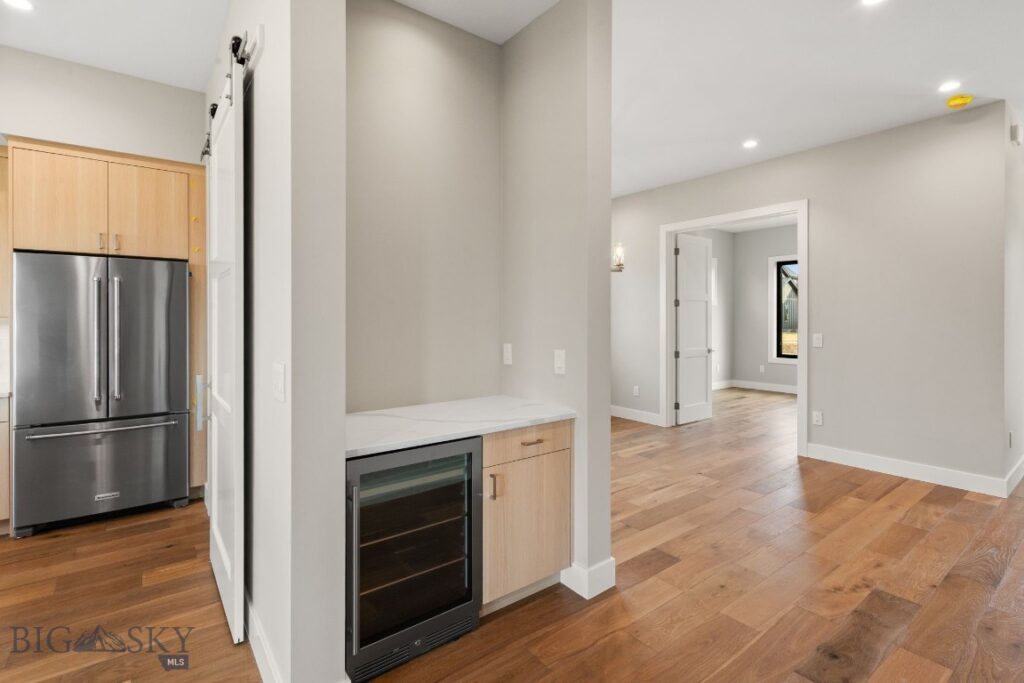 141 Creekbank Loop, Bozeman MT 59718