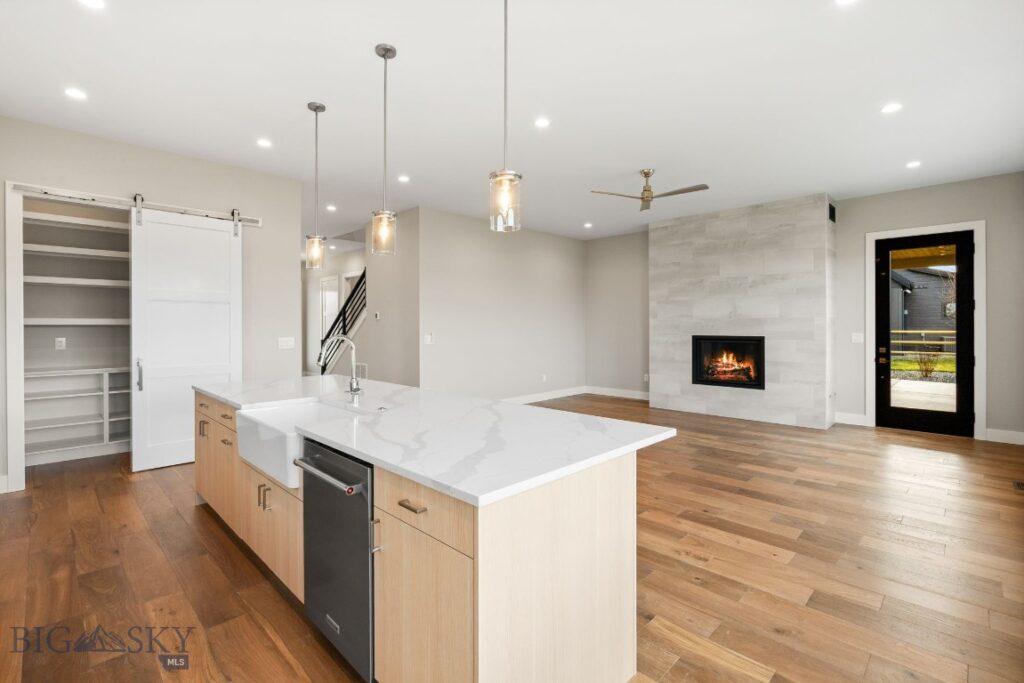 141 Creekbank Loop, Bozeman MT 59718