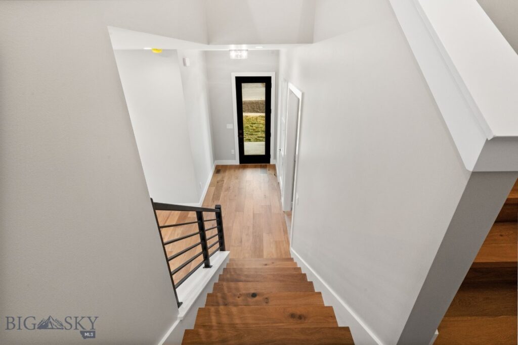 141 Creekbank Loop, Bozeman MT 59718