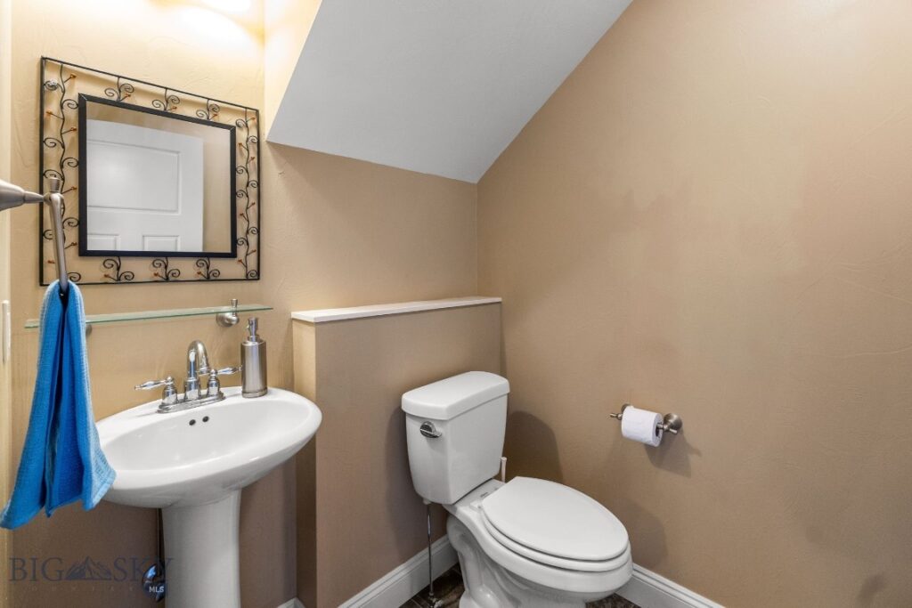 2272 Gallatin Green, Bozeman MT 59718