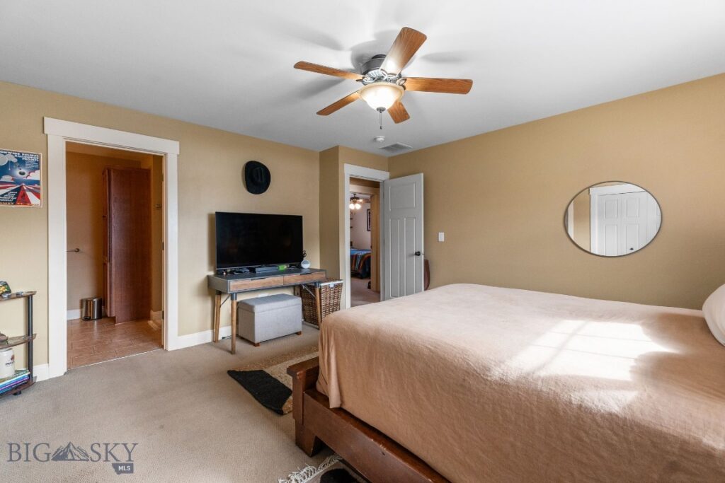 2272 Gallatin Green, Bozeman MT 59718
