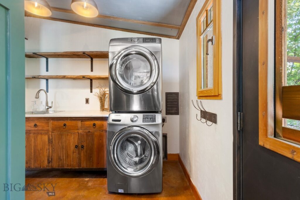 2449 Turkey Red Lane, Bozeman MT 59715