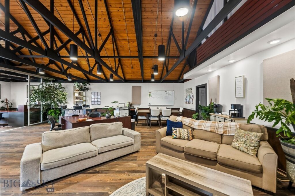 2000 N 7th Avenue, Bozeman MT 59715