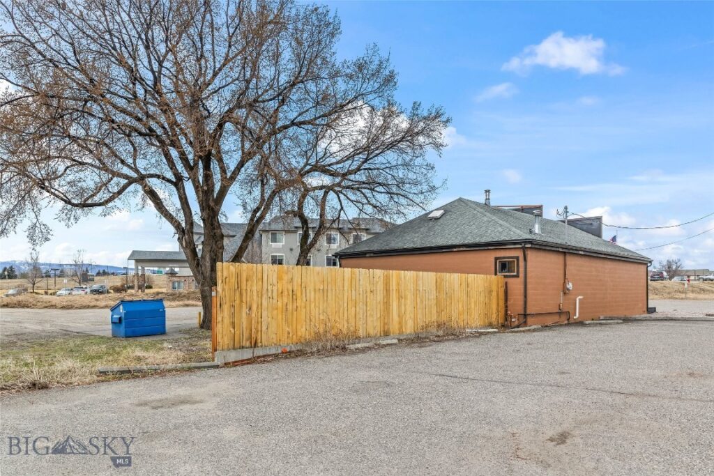2000 N 7th Avenue, Bozeman MT 59715
