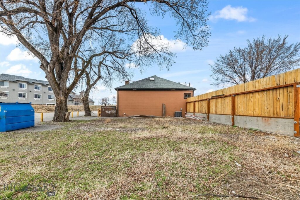 2000 N 7th Avenue, Bozeman MT 59715