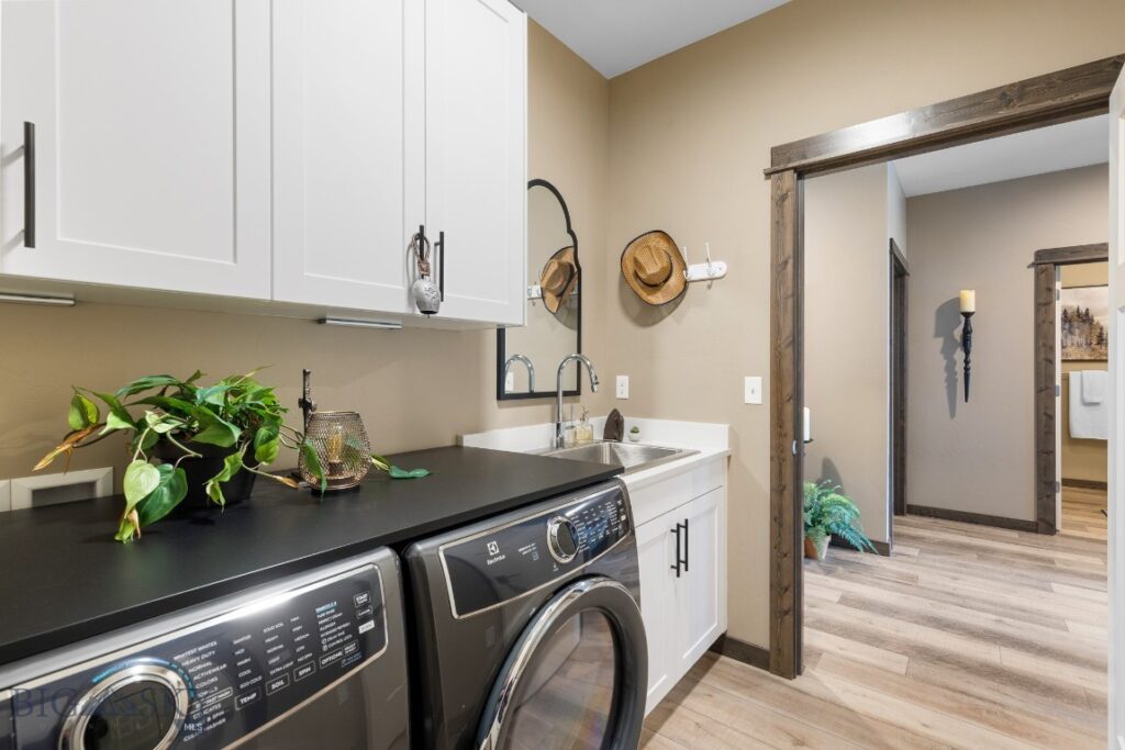 127 Albrey Trail, Bozeman MT 59718