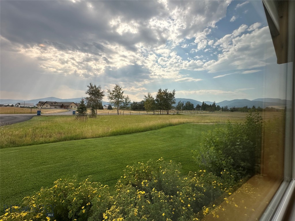 31 Cayuse Trail, Bozeman MT 59718