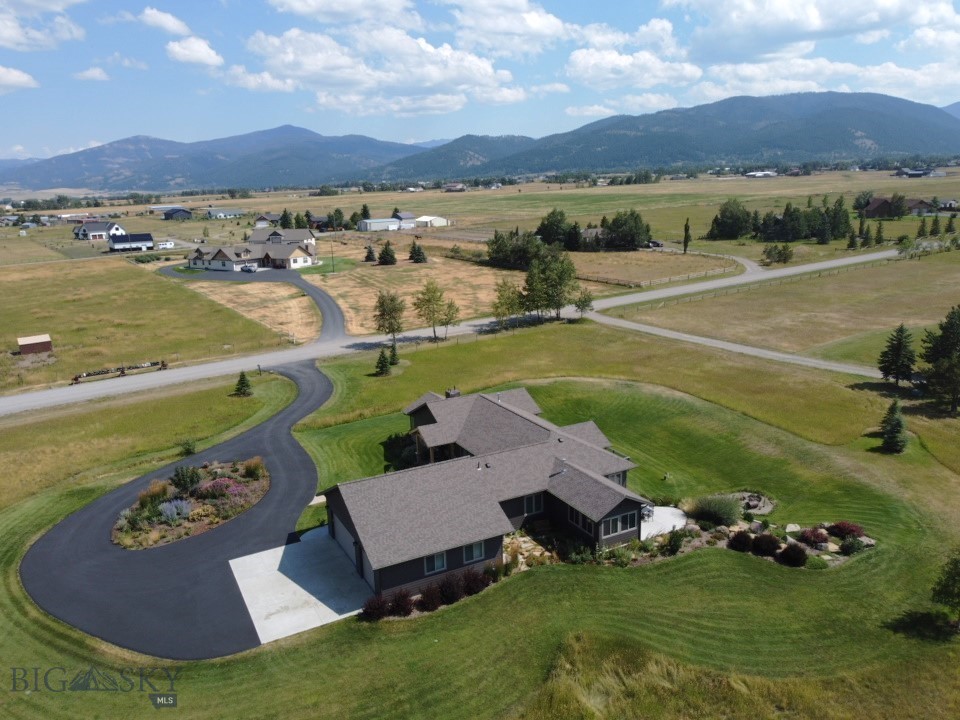 31 Cayuse Trail, Bozeman MT 59718