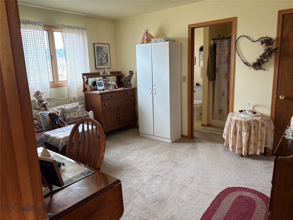 2950 Nelson Road, Bozeman MT 59718