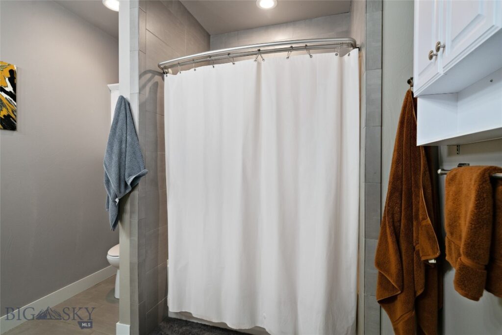 3083 Lori Lane, Bozeman MT 59718