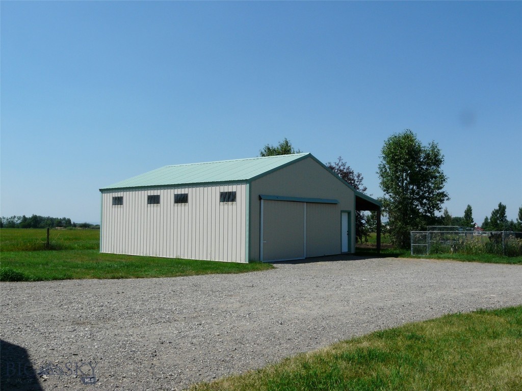 7543 Fowler Lane, Bozeman MT 59718