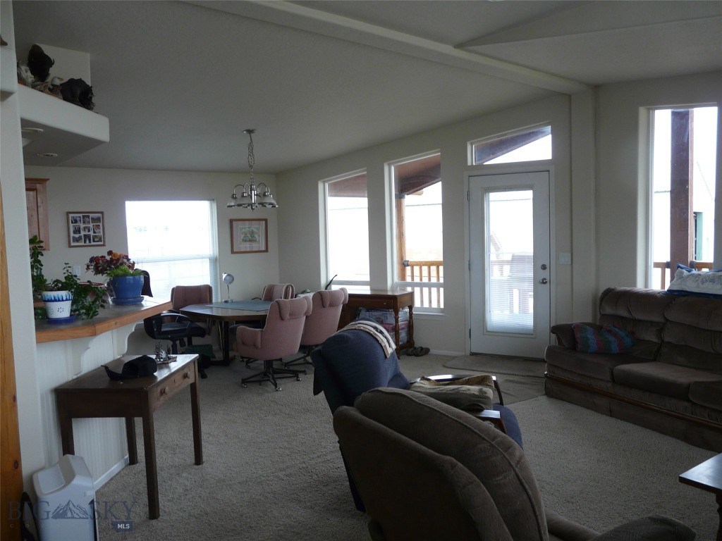 7543 Fowler Lane, Bozeman MT 59718