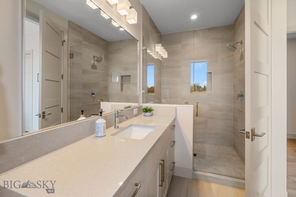 96 Defender Lane, Bozeman MT 59718