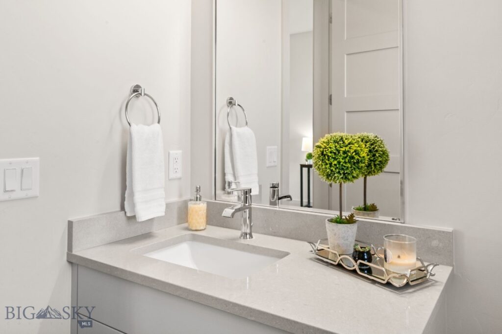 96 Defender Lane, Bozeman MT 59718