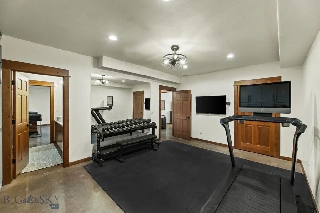 69 Upper Rainbow, Bozeman MT 59718