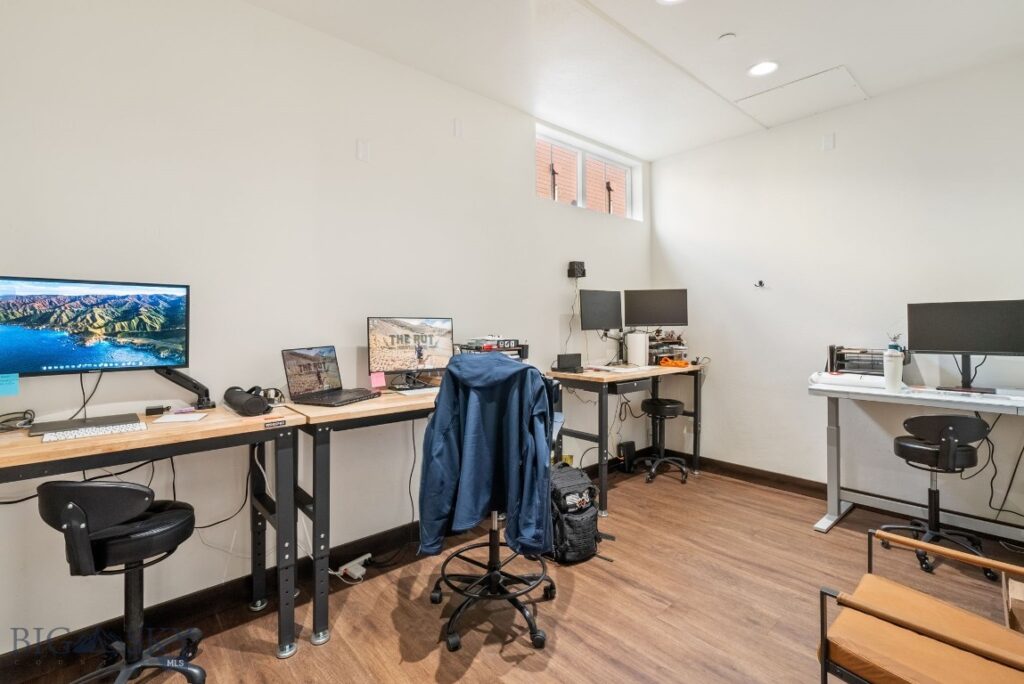 43 Mill Town Loop, Bozeman MT 59718