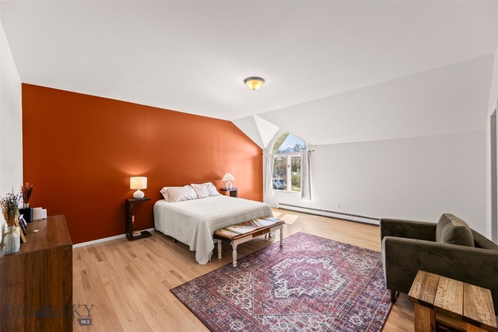 502 S 10th Avenue, Bozeman MT 59715