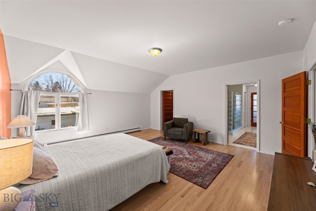 502 S 10th Avenue, Bozeman MT 59715