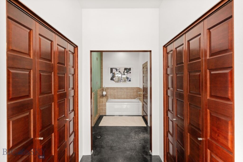 150 Village Crossing Way, Bozeman MT 59715