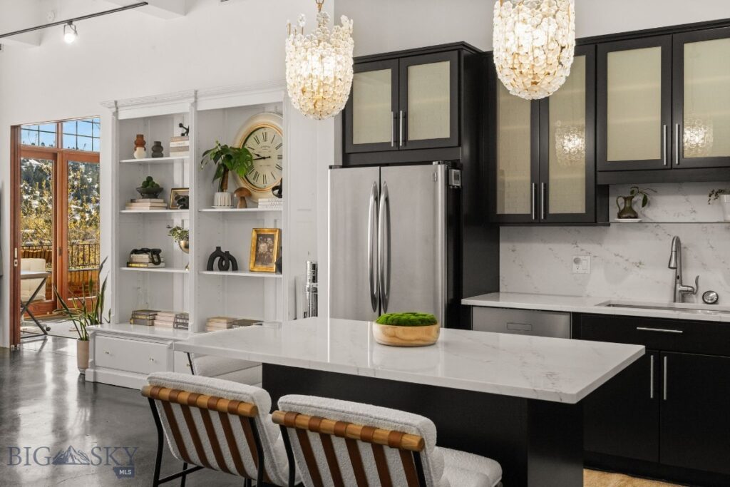 150 Village Crossing Way, Bozeman MT 59715