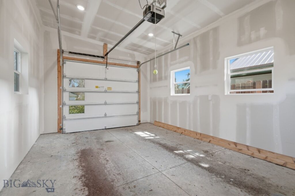1110 S 3rd, Bozeman MT 59715