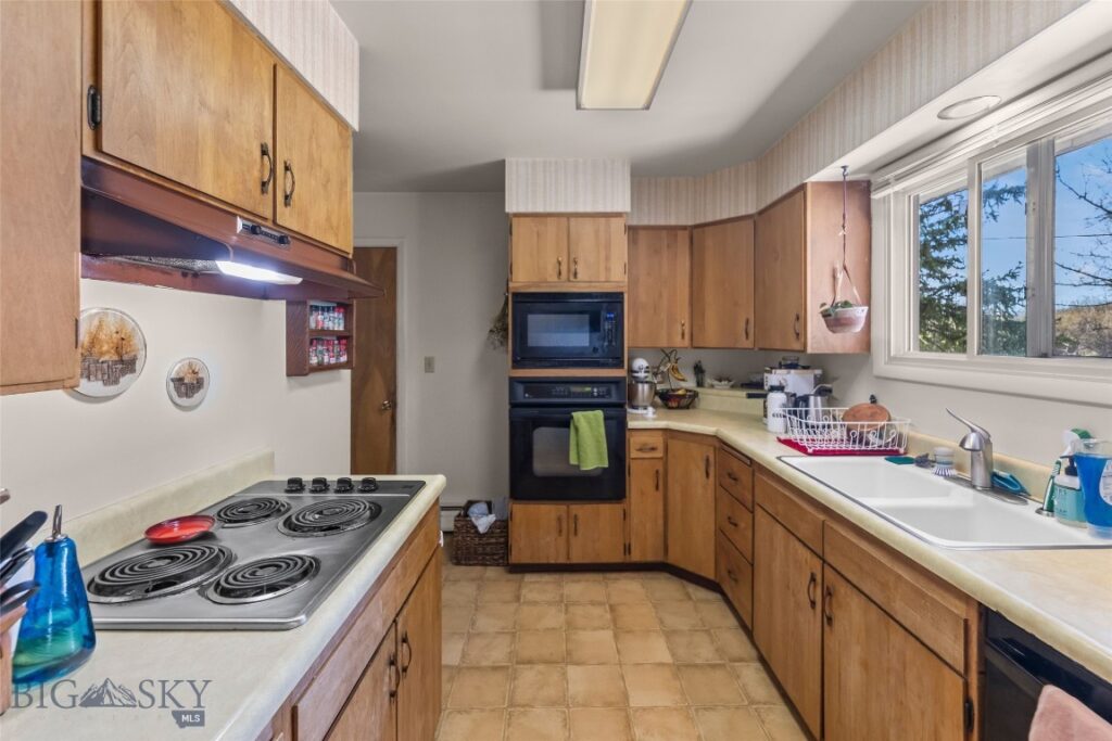 1621 S Willson Avenue, Bozeman MT 59715
