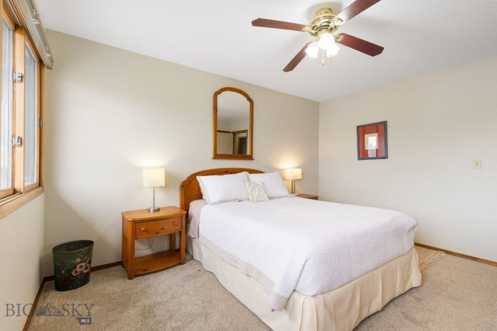 17 Chestnut Grove, Bozeman MT 59718