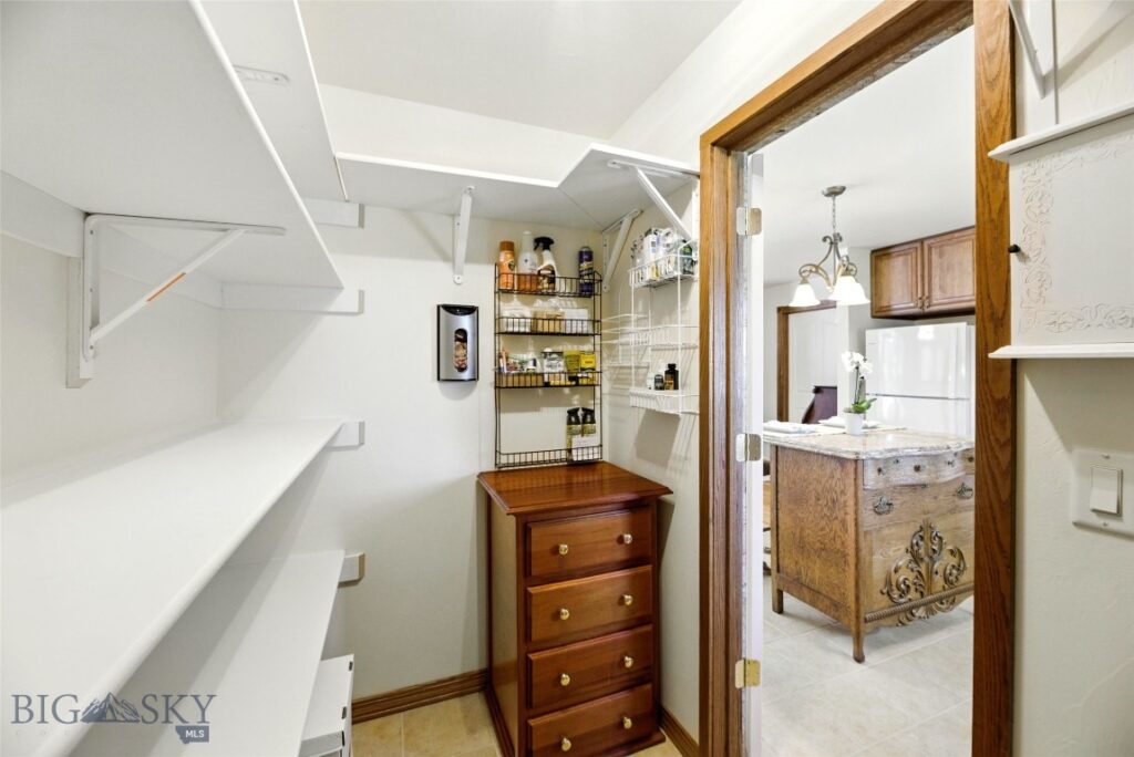 12 Pathfinder Trail, Bozeman MT 59718