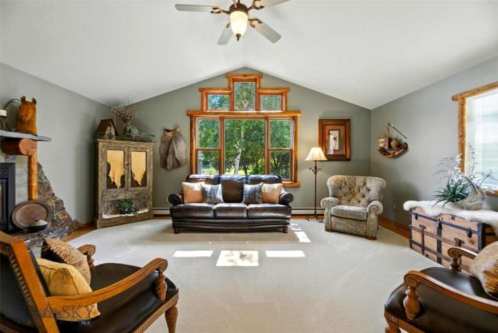 12 Pathfinder Trail, Bozeman MT 59718