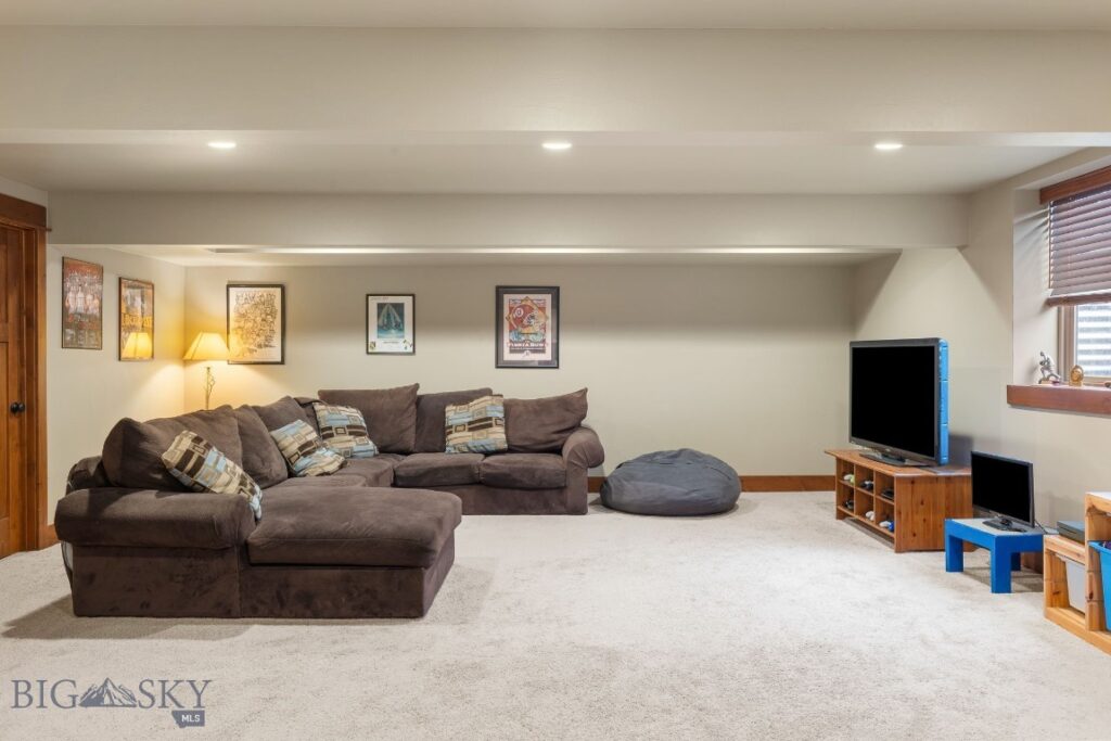 20 Blazer Trail, Bozeman MT 59718