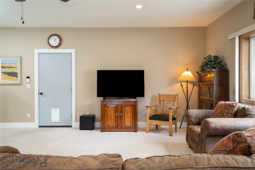 3227 Shooting Star Lane, Bozeman MT 59715