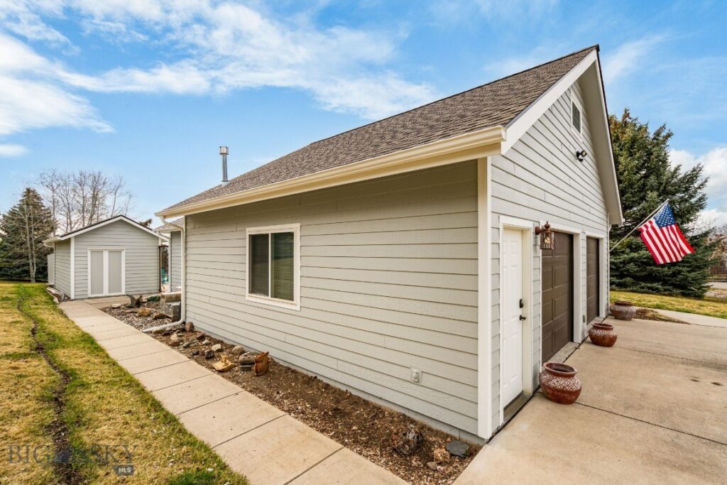 3227 Shooting Star Lane, Bozeman MT 59715