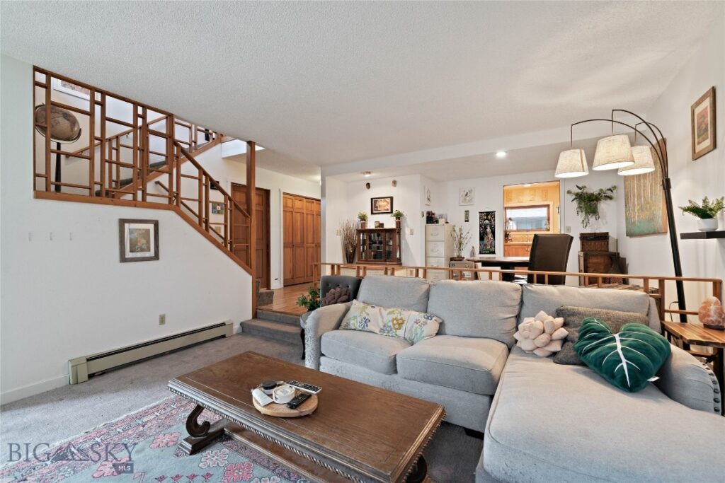 206 Pioneer Way, Bozeman MT 59715
