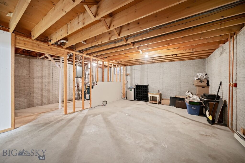 206 Pioneer Way, Bozeman MT 59715