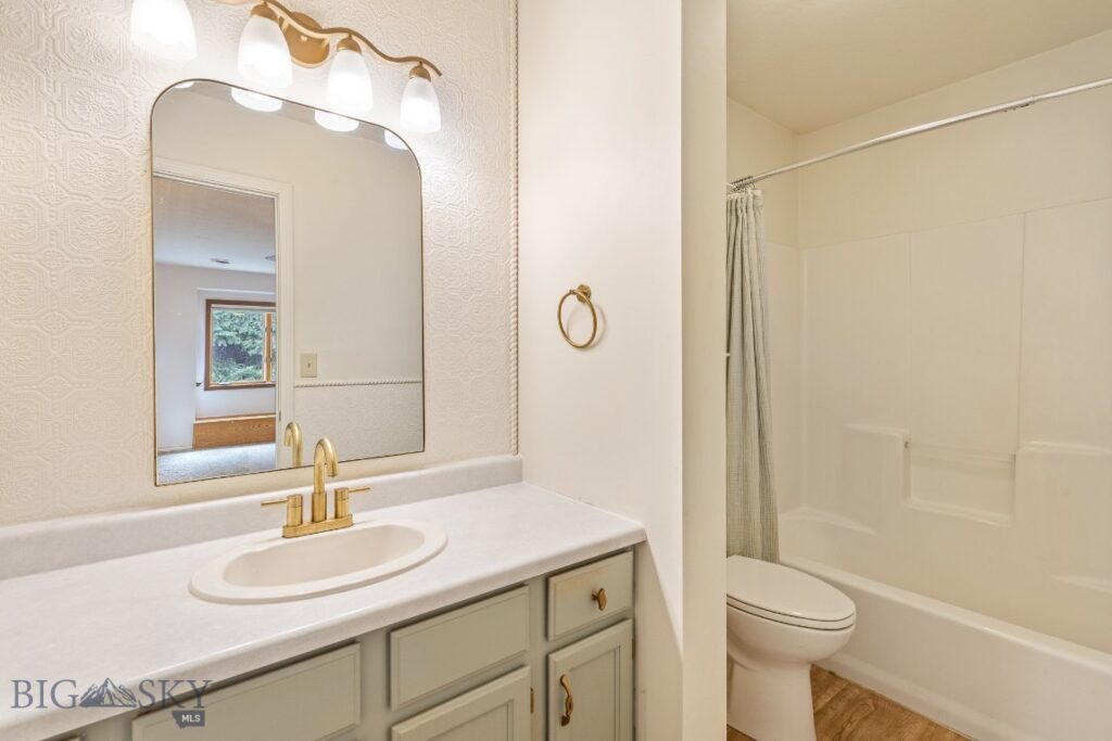 2200 W Dickerson Street W, Bozeman MT 59718