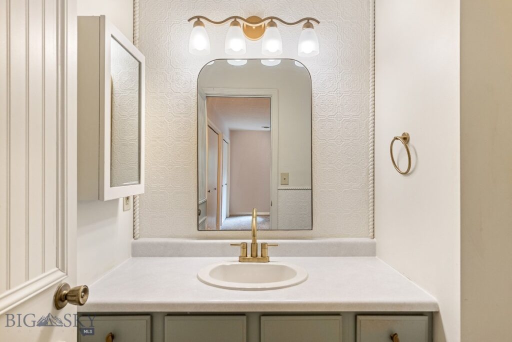 2200 W Dickerson Street W, Bozeman MT 59718