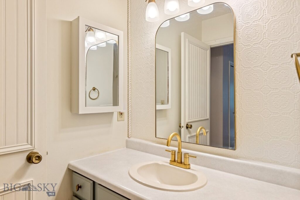 2200 W Dickerson Street W, Bozeman MT 59718