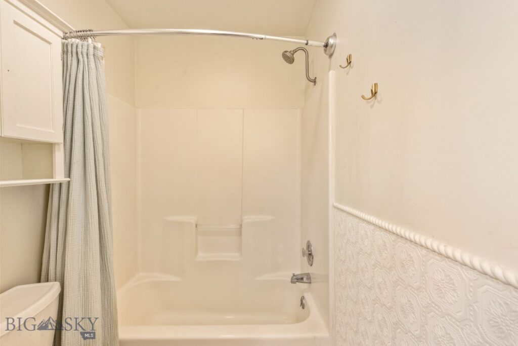 2200 W Dickerson Street W, Bozeman MT 59718