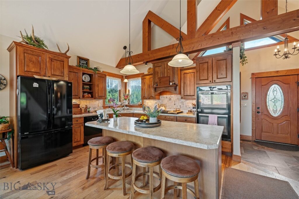 525 Colt Road, Bozeman MT 59715