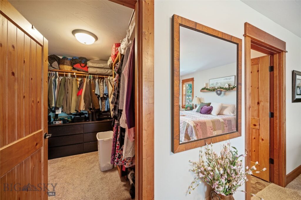 525 Colt Road, Bozeman MT 59715