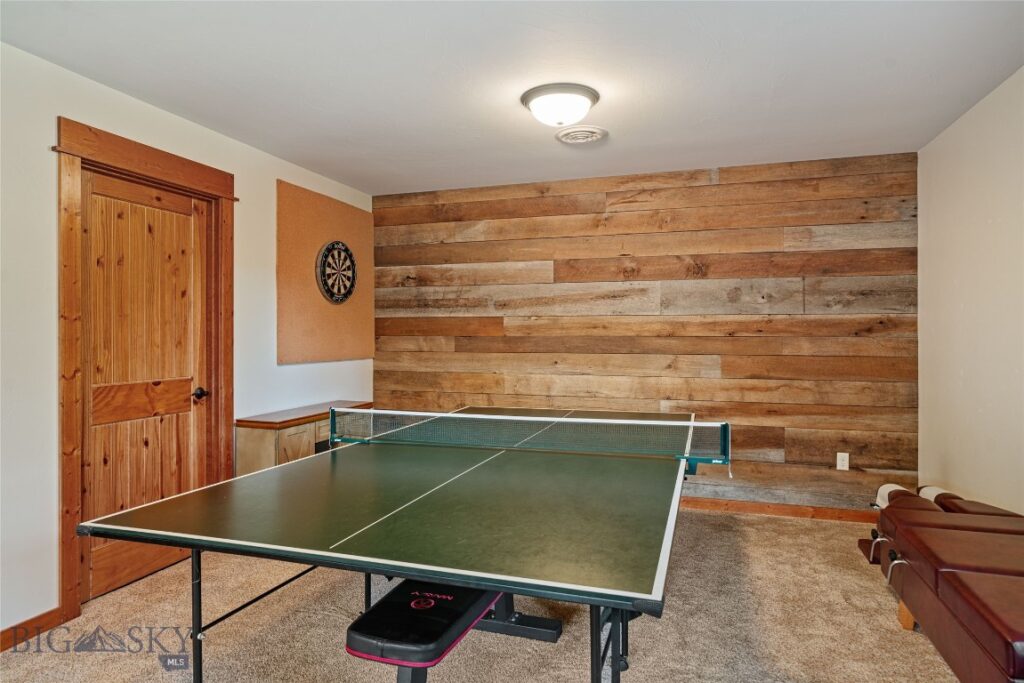 525 Colt Road, Bozeman MT 59715