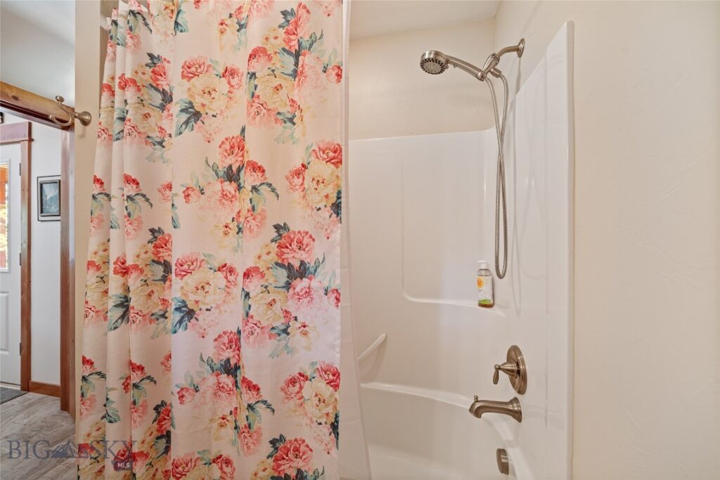 525 Colt Road, Bozeman MT 59715