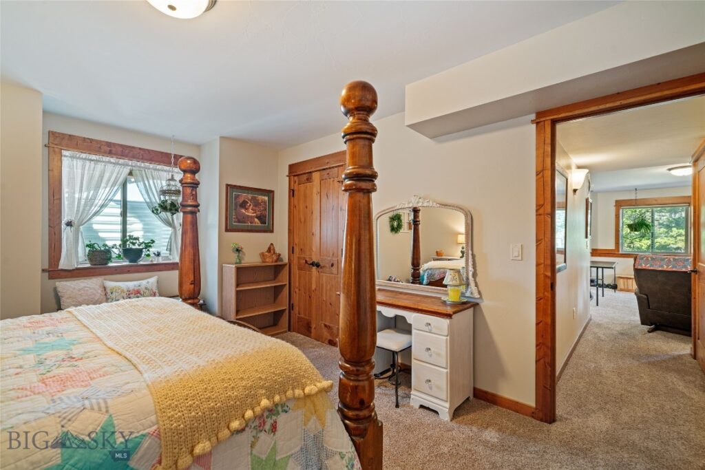 525 Colt Road, Bozeman MT 59715