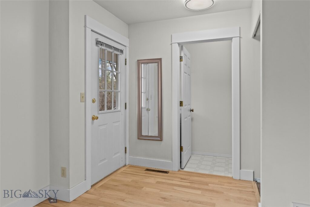 112 E College Street, Bozeman MT 59715