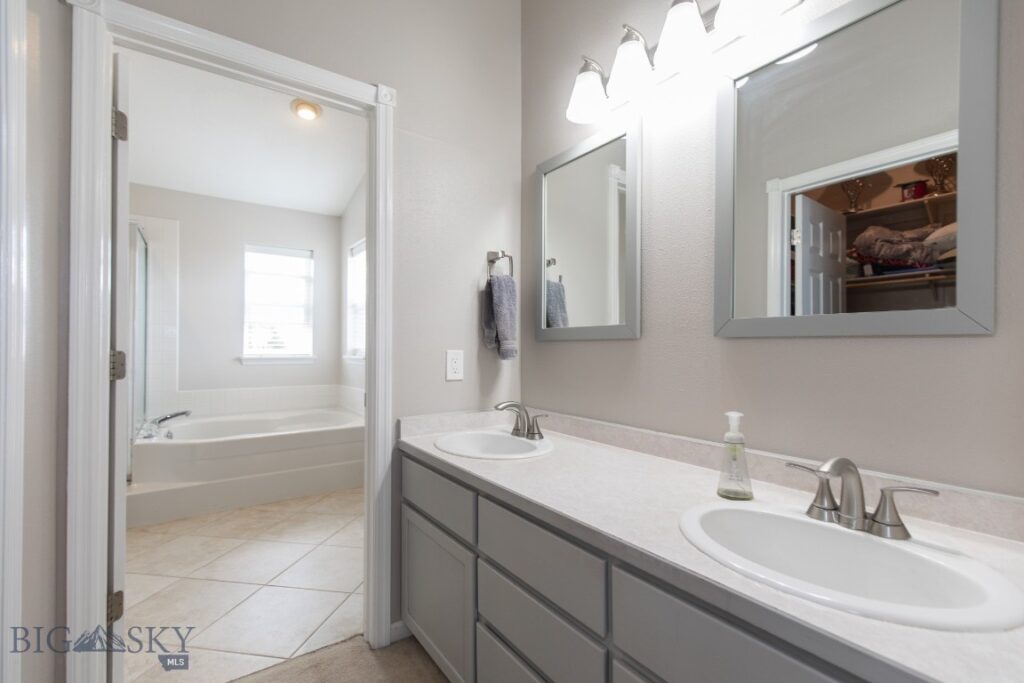8116 Alamosa Circle, Bozeman MT 59718