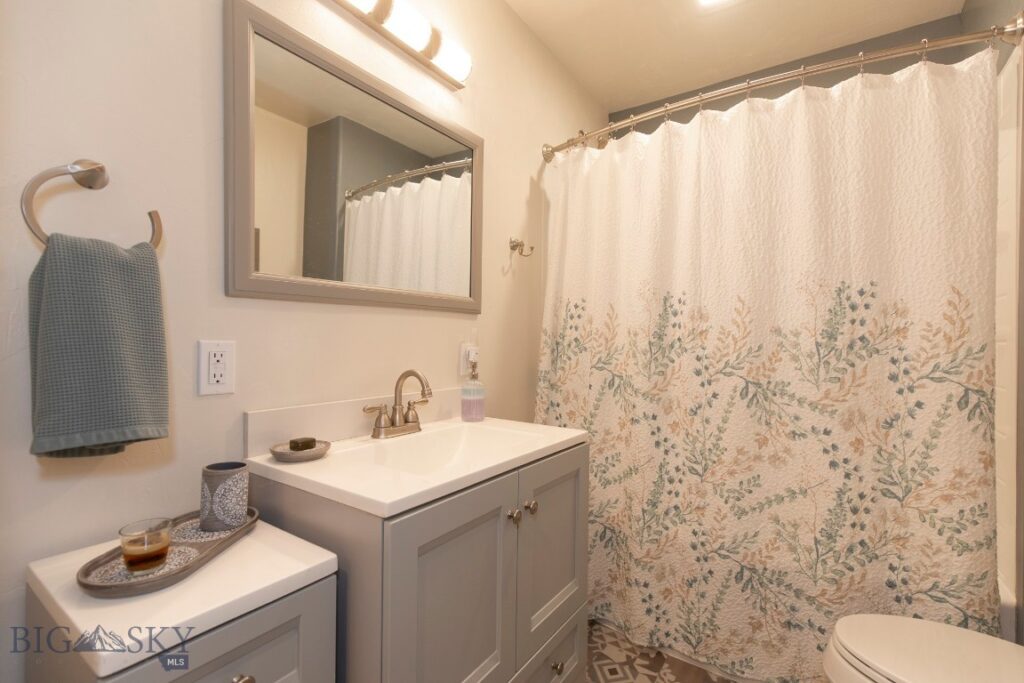 516 Circle F Trail, Bozeman MT 59718