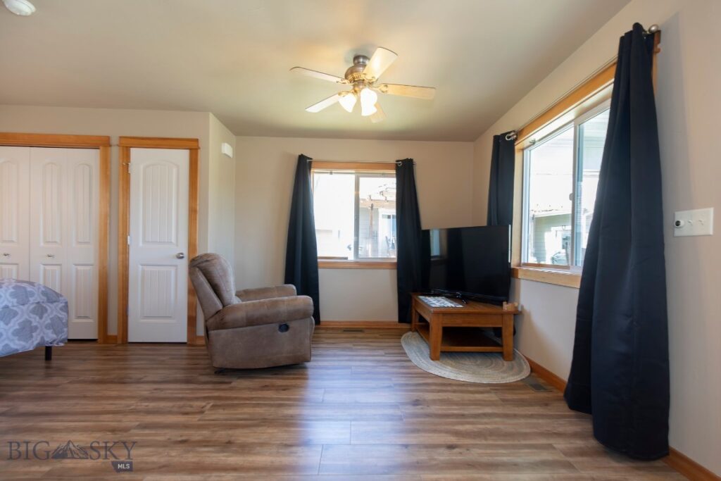516 Circle F Trail, Bozeman MT 59718
