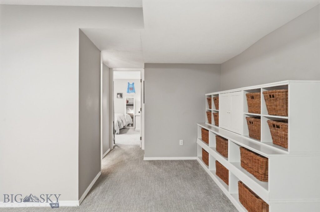83 Poplar Drive, Bozeman MT 59718