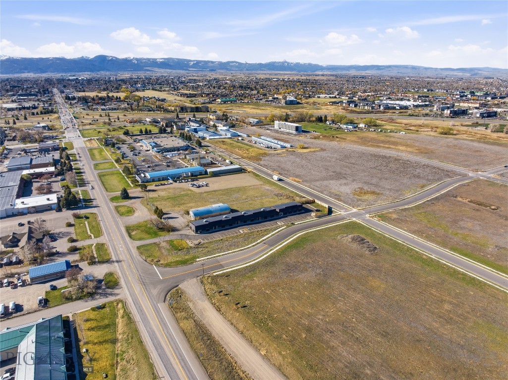 2777 N 7th Avenue, Bozeman MT 59715